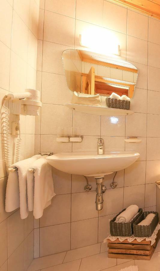 Haus Spieleck Bed & Breakfast 4*